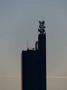 空气锤价格解析，影响因素、市场趋势及购买指南